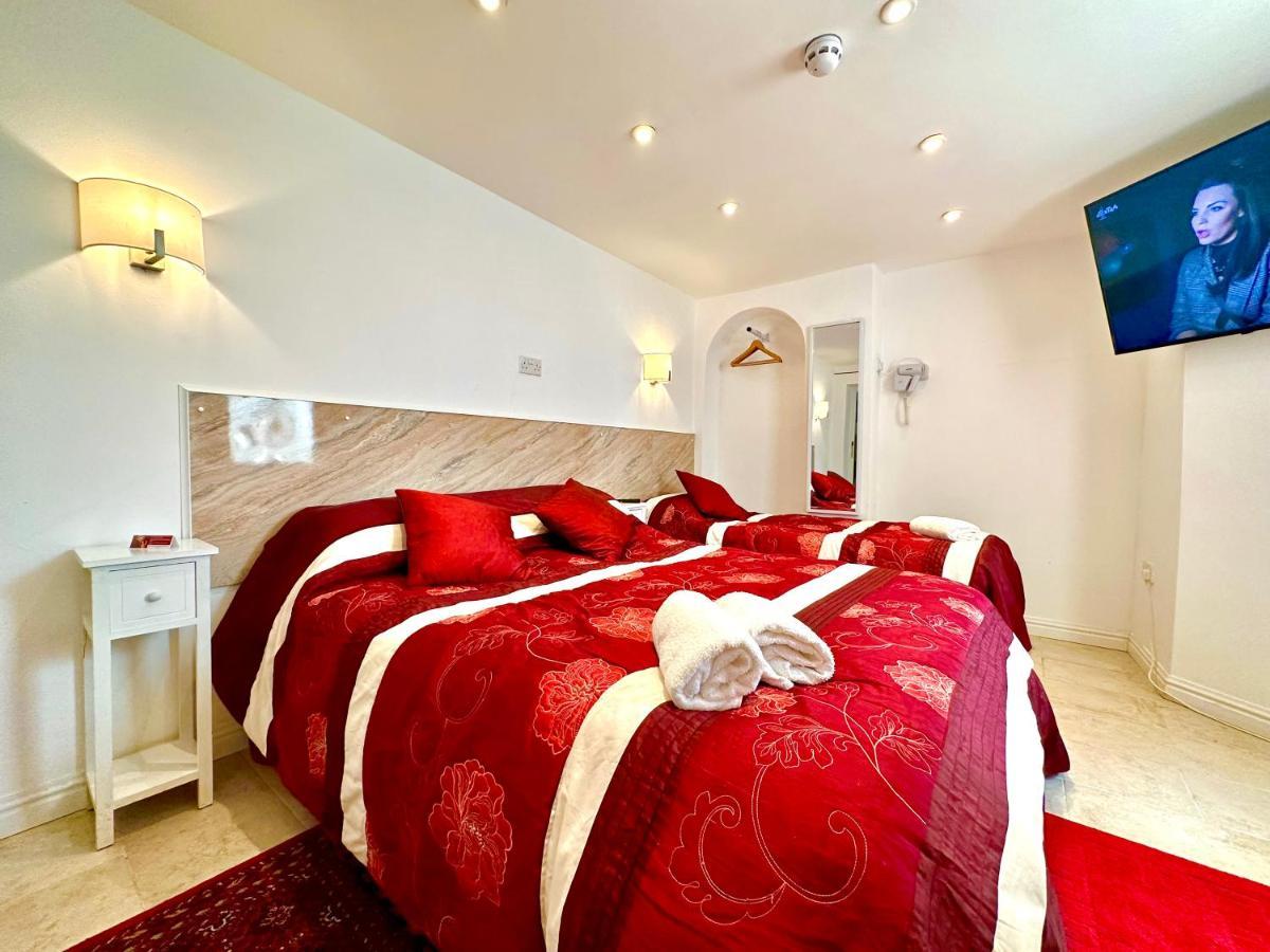 Anand Lodge Tunbridge Wells Buitenkant foto